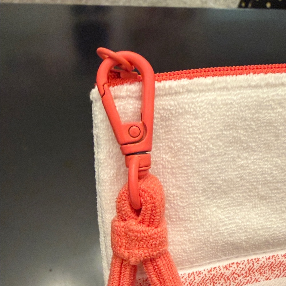 Dior Cream and Orange Pouch - Picture 3 of 5
